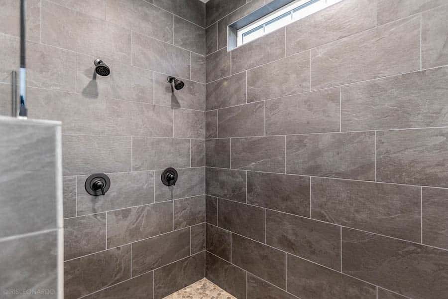 The Hart Custom Home Bathroom Shower