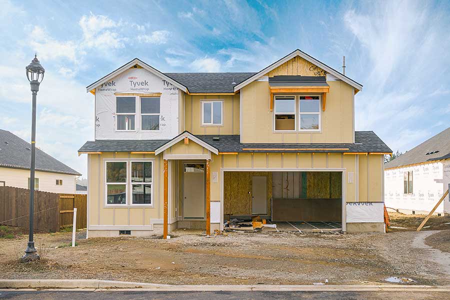 220 E 24th Ave La Center, WA 98629 | Generation Homes Northwest | Move-in Ready Home in Ridgefield, WA | living room